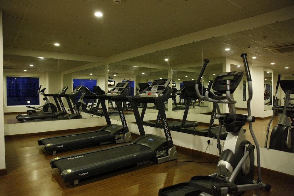 The Altruist Business Hotel Hitech Hajdarabad Zewnętrze zdjęcie