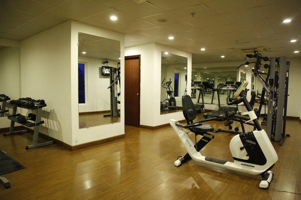 The Altruist Business Hotel Hitech Hajdarabad Zewnętrze zdjęcie