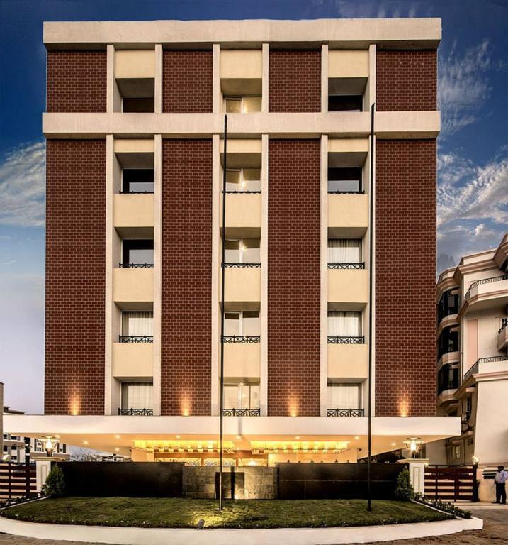 The Altruist Business Hotel Hitech Hajdarabad Zewnętrze zdjęcie