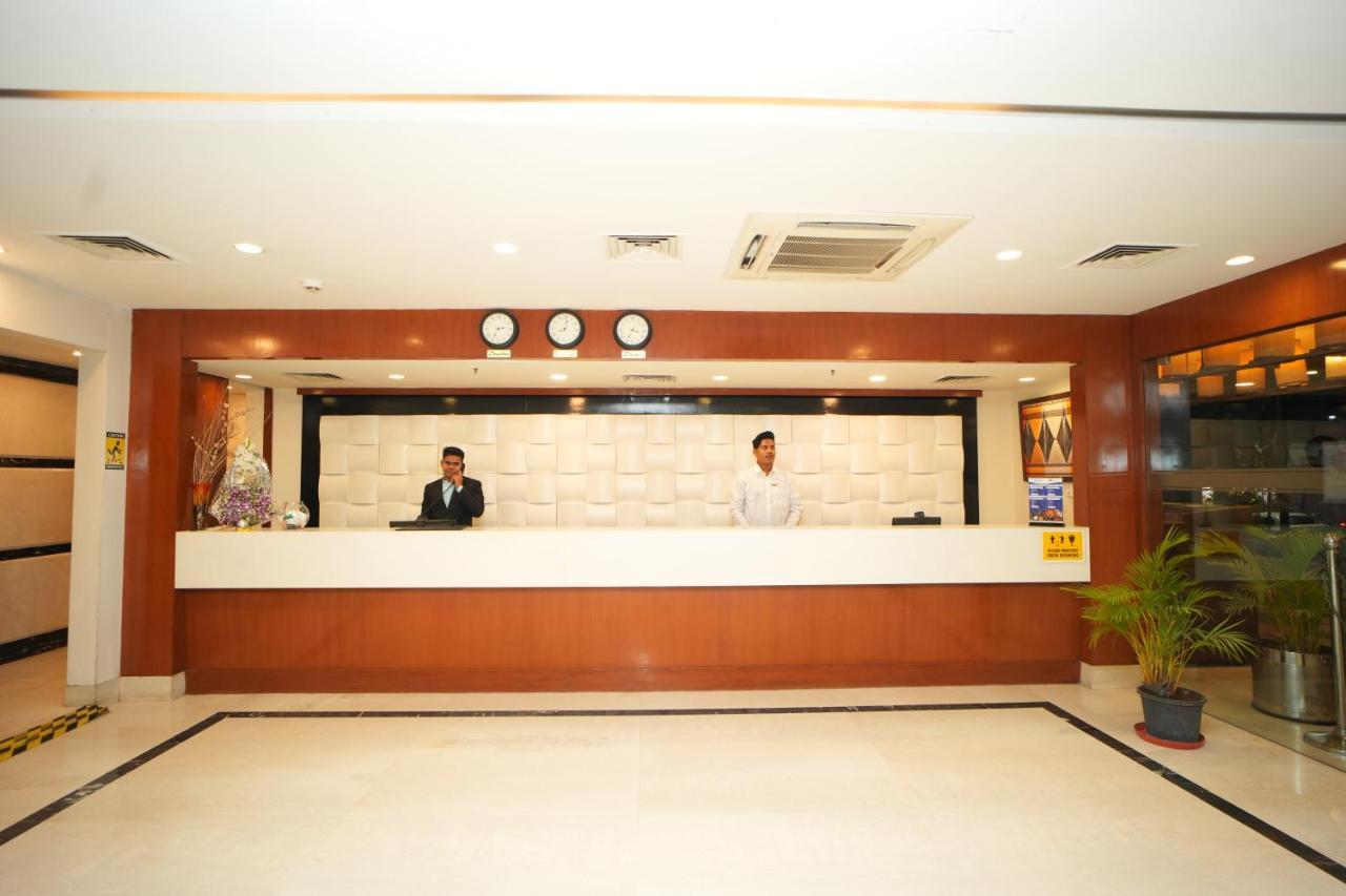 The Altruist Business Hotel Hitech Hajdarabad Zewnętrze zdjęcie