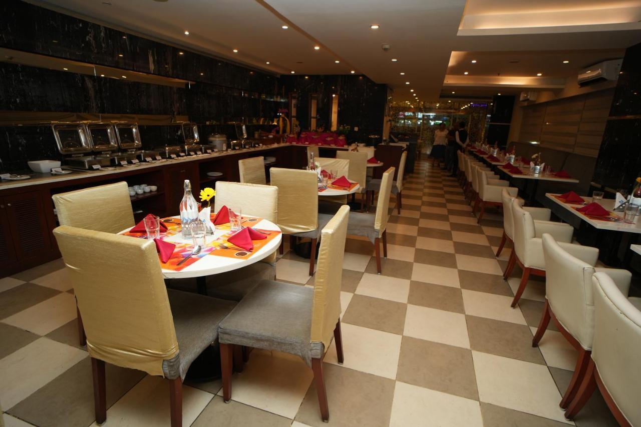 The Altruist Business Hotel Hitech Hajdarabad Zewnętrze zdjęcie