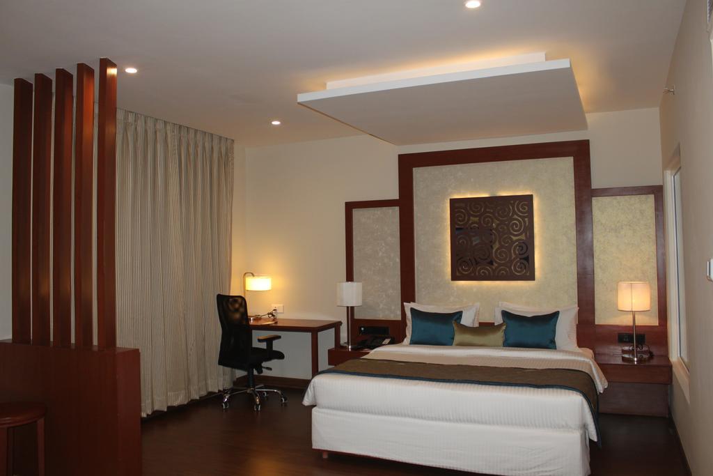 The Altruist Business Hotel Hitech Hajdarabad Zewnętrze zdjęcie
