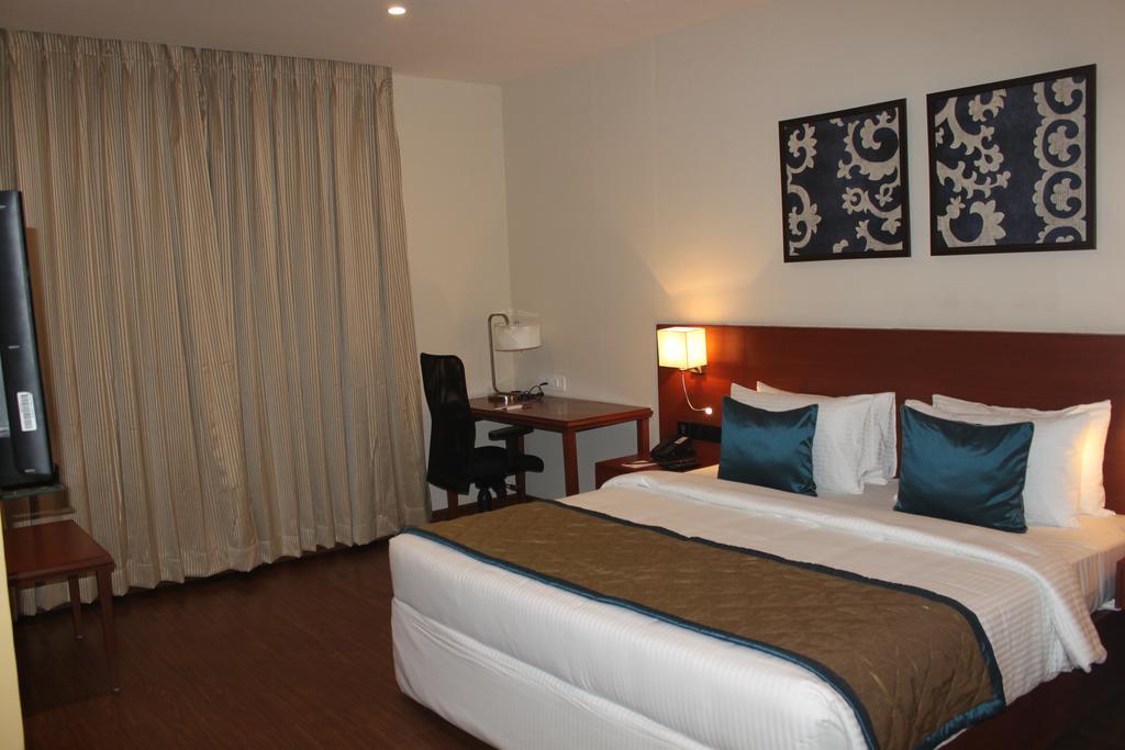 The Altruist Business Hotel Hitech Hajdarabad Pokój zdjęcie